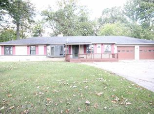 5629 Saint Joe Center Rd, Fort Wayne, IN 46835