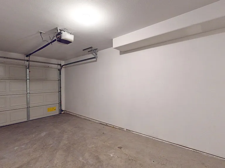 293 E Cobblecreek Dr — Photo 11