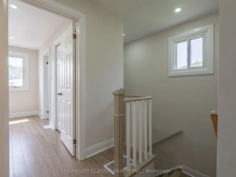 32 Rosenfeld Dr — Photo 24