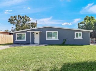941 Hyacinth St, North Fort Myers, FL 33903