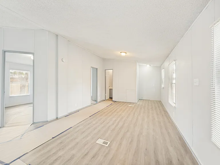 6205 N Highland Cir — Photo 5