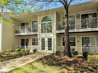 42 Maple Ln #3221, Mount Arlington, NJ 07856