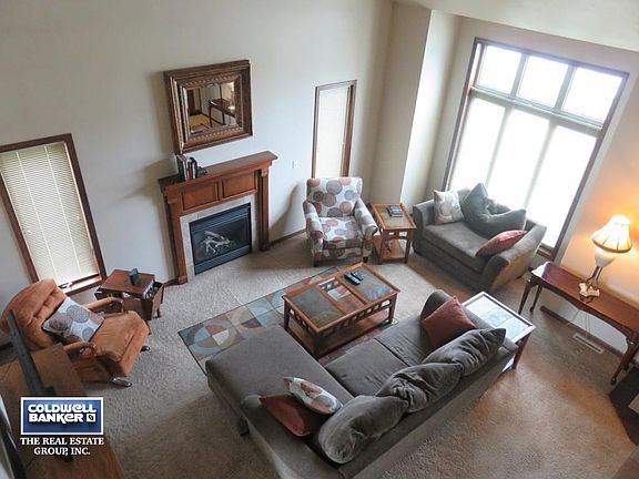 Vaulted Great Room