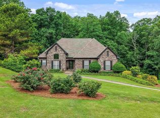 576 Fultonbrook Dr, Fultondale, AL 35068