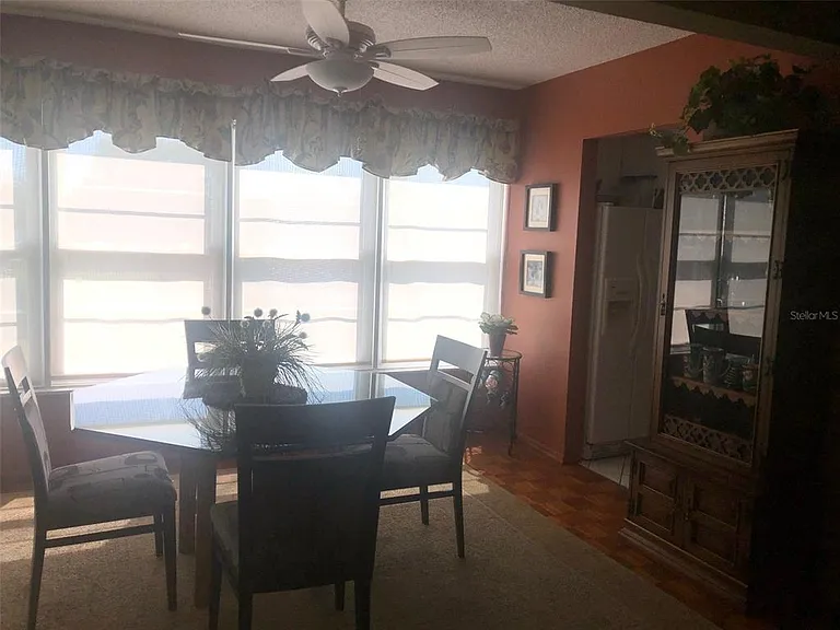 221 Cedarwood Cir #221 — Photo 10
