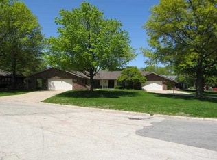 1034 Nassau Pkwy, Rockford, IL 61107