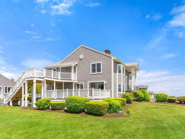 911 Ocean Blvd APT 9, Rye, NH 03870