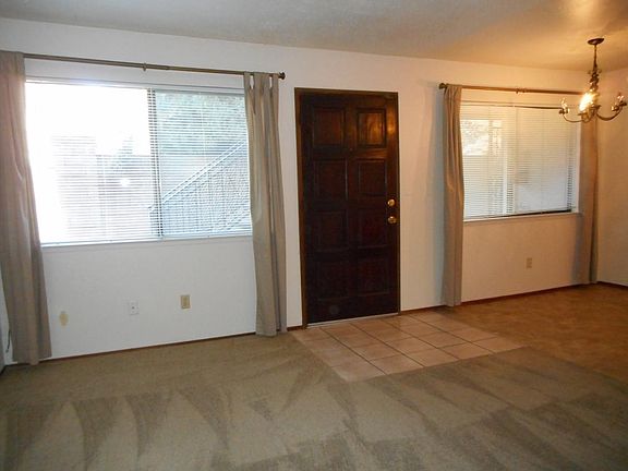 4th image of 4601 Karbet Way APT 11