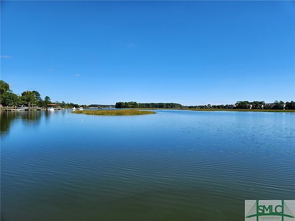 4th image of 41 Arline Drive