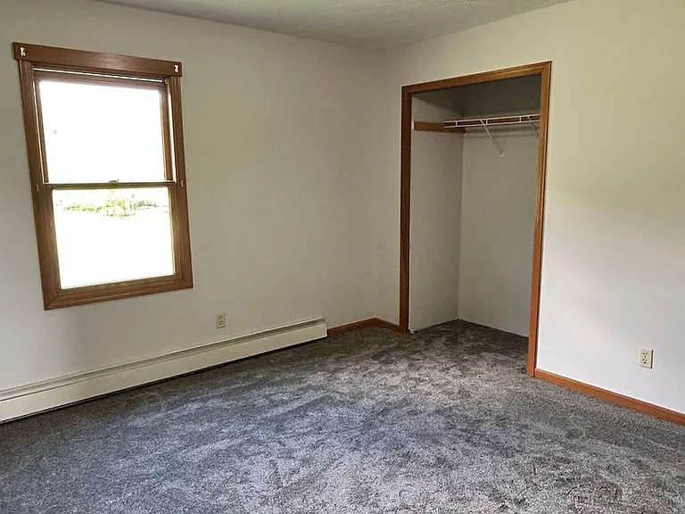 221 Coulter St — Photo 10