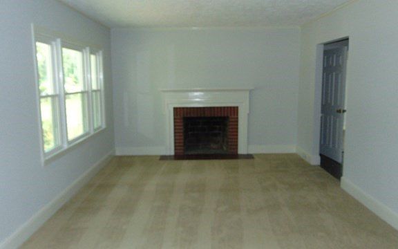 3rd image of 1807 Irish St