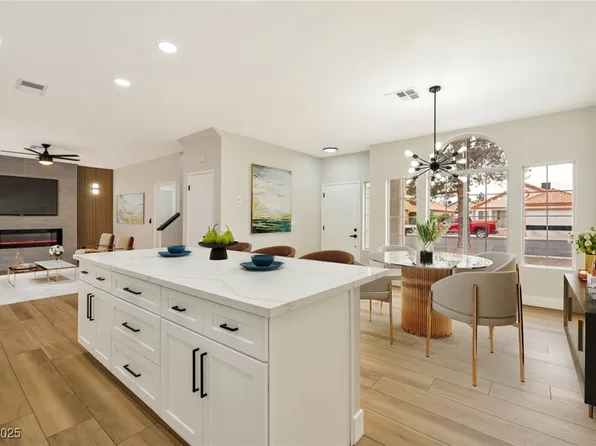 6388 Canyon Dawn Ave, Las Vegas, NV 89108