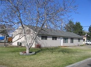905 1st Ave NE, Ephrata, WA 98823