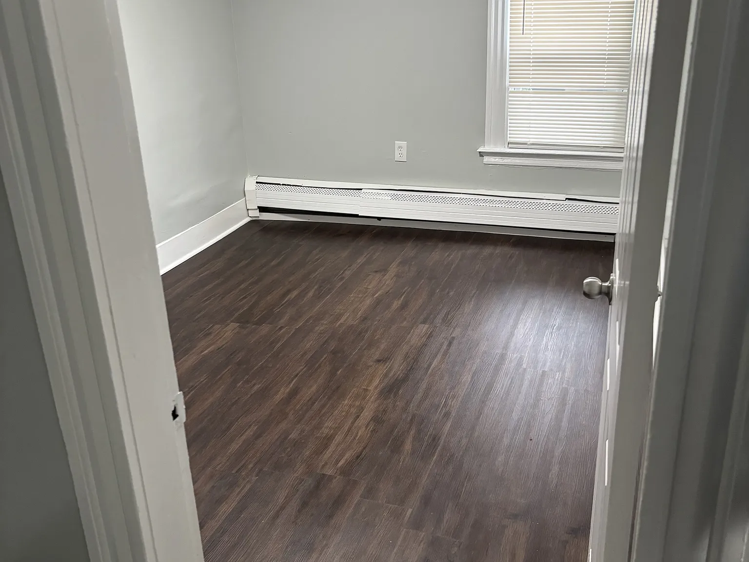 3 bed, $1,900 — Photo 4