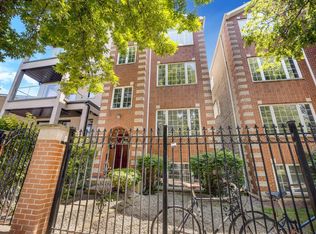 1541 W Walton St, Chicago, IL 60642