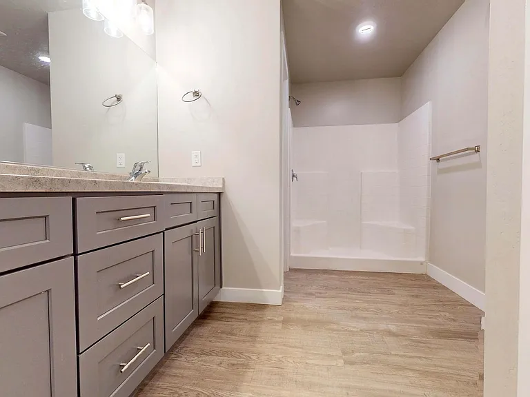 3064 N 225 E — Photo 11