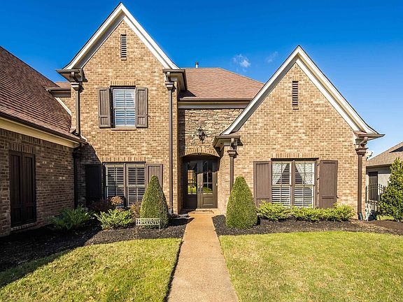 2nd image of 10180 Ivy Oak Ln