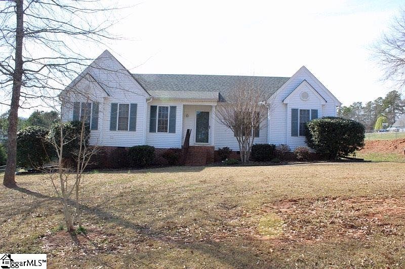 1st image of 125 Ascot Dr