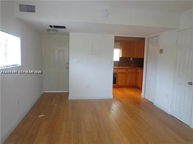 14864 NE 6th Ave #3C — Photo 1