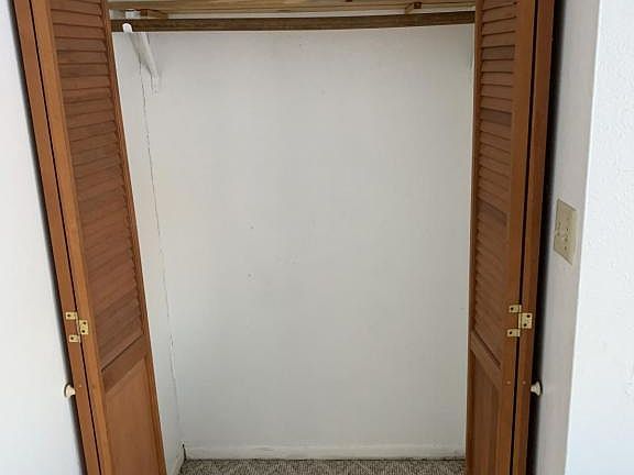 4th image of 180 Madcap Ln APT 3