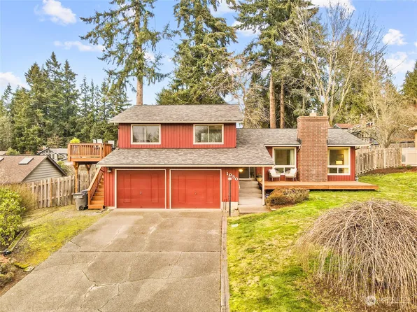 1050 NE Tollefson Street, Poulsbo, WA 98370