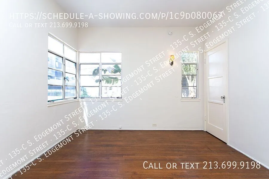 $0 Security Deposit- Lrg 2 Bed/1 Ba With Washer And Dryer In The Unit-Art Deco Building- Ktown — Photo 4