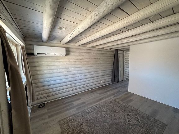 3rd image of 1101 Private Dr Cabin 1