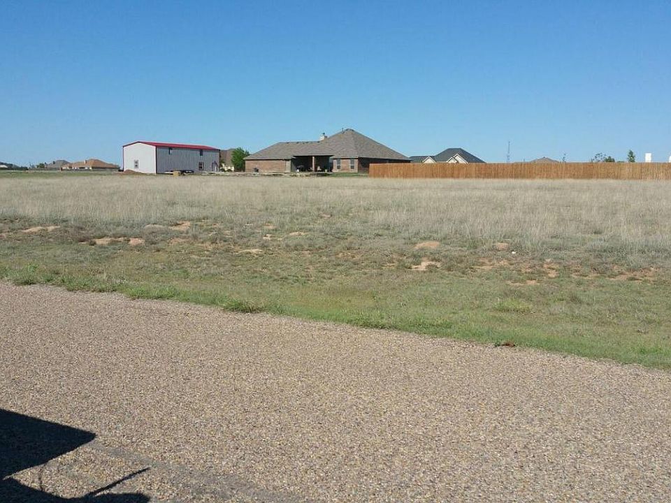 2nd image of 17501 Spring Lake Dr
