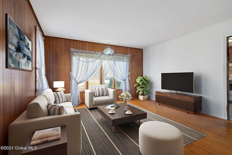 5th image of 9492 Duanesburg Road