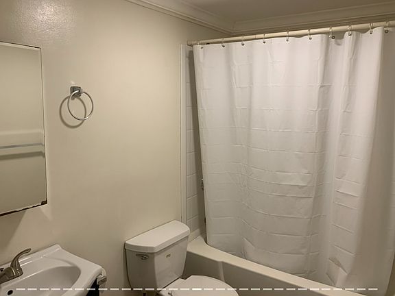 5th image of 712 Shawmut Ave APT 1R