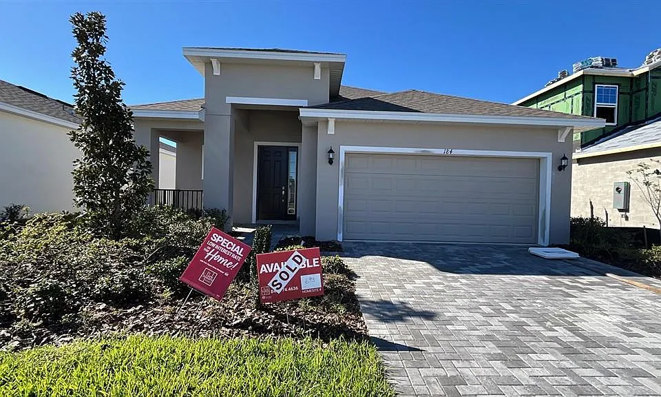 184 Bottle Brush Dr