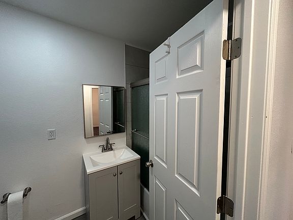 3rd image of 2609 University Ave #B