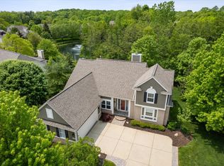 8370 Brewster Ln, Canton, MI 48187