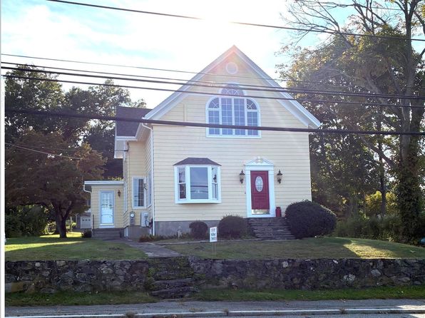 406 River Rd