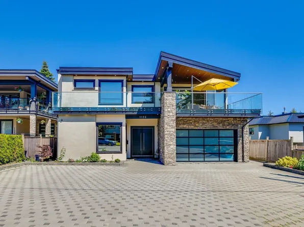 1126 Stevens St, White Rock, BC V4B 4X8