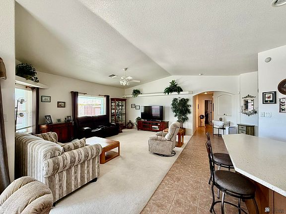 4th image of 11653 E 26th St