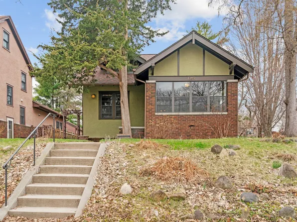 1369 Hamline Ave N, Saint Paul, MN 55108