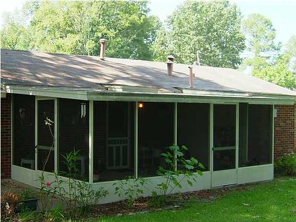 5th image of 3425 Elaine Dr