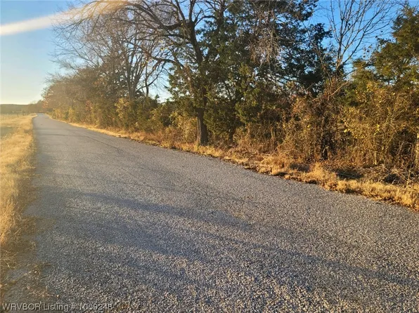 8400 Dawson Rd, Greenwood, AR 72936