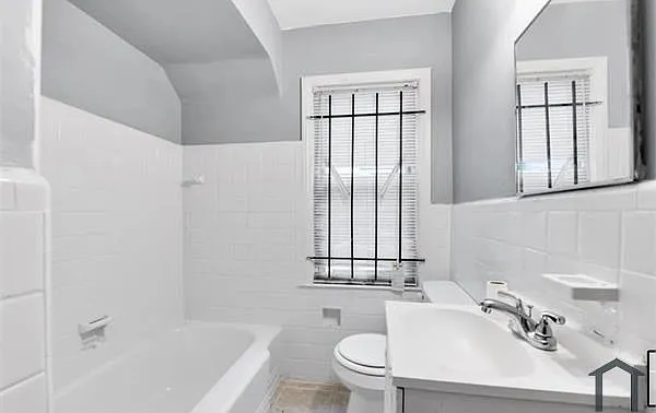 3 bed, 1104 sqft, $1,600 — Photo 3