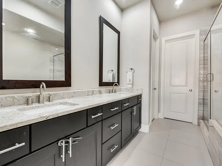 747 Will Rice Ave — Photo 15