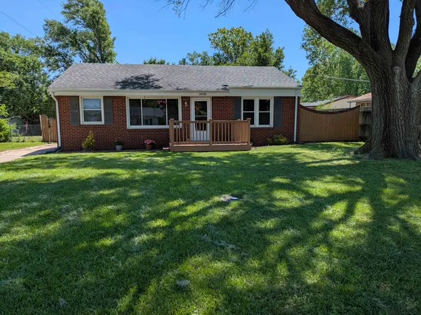 6438 N Kerman Dr, Wichita, KS 67219