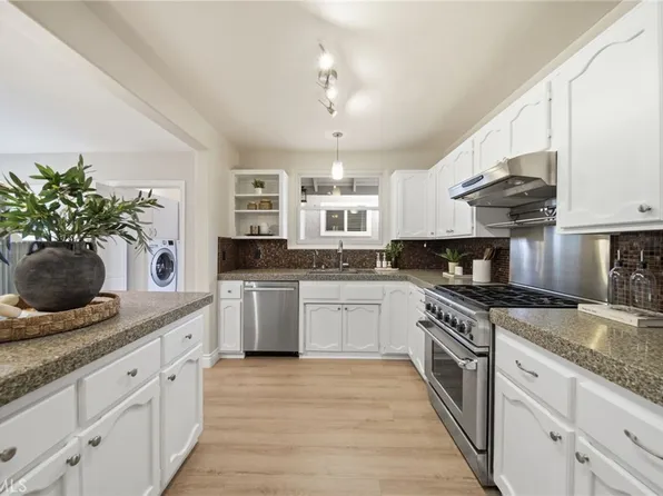 3249 Petaluma Ave, Long Beach, CA 90808
