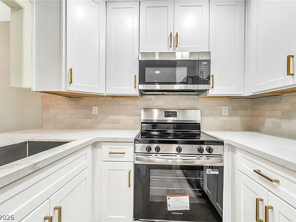 4th image of 601 Cabrillo Cir Unit 431
