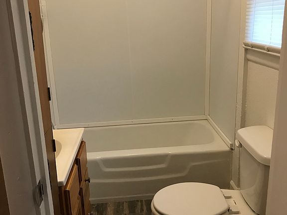 2nd image of 4957 E 21st St