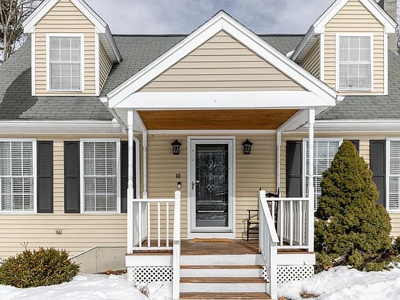 2nd image of 10 Rowe Drive