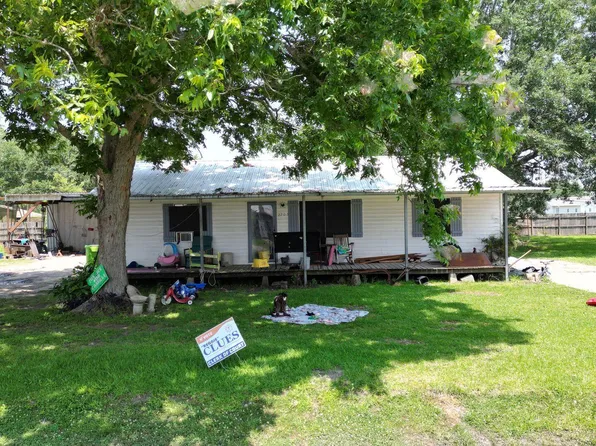 2205 Amilcar Dr, Breaux Bridge, LA 70517