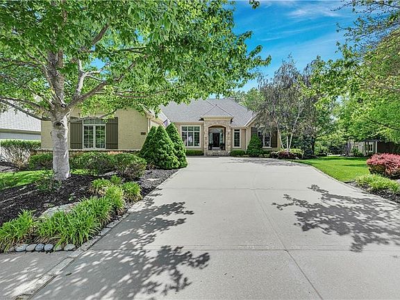 2nd image of 16719 S Country Club Dr