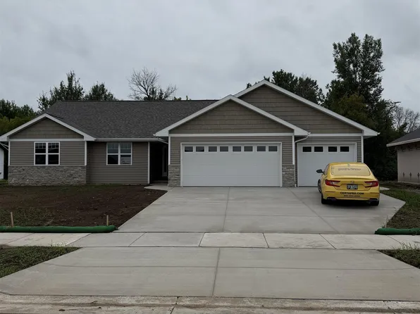 1731 Betty Jean Ln, Green Bay, WI 54313