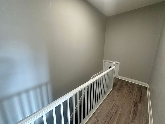2nd image of 701 Walnut St #3